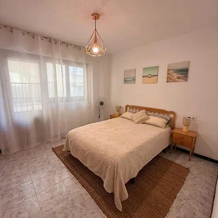 Apartamento Benidorm Old Town 150M Beach 2Br 6 Pax Ac Wifi * Benidorm