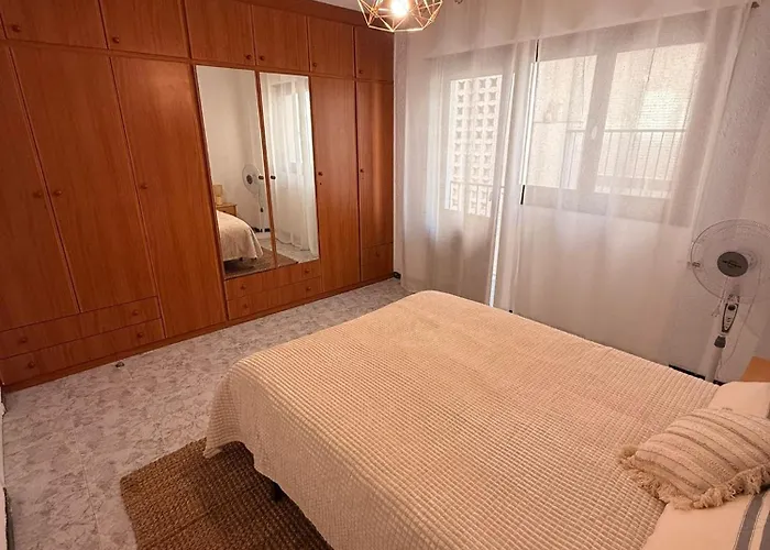 Apartamento Benidorm Old Town 150M Beach 2Br 6 Pax Ac Wifi Apartmán Benidorm